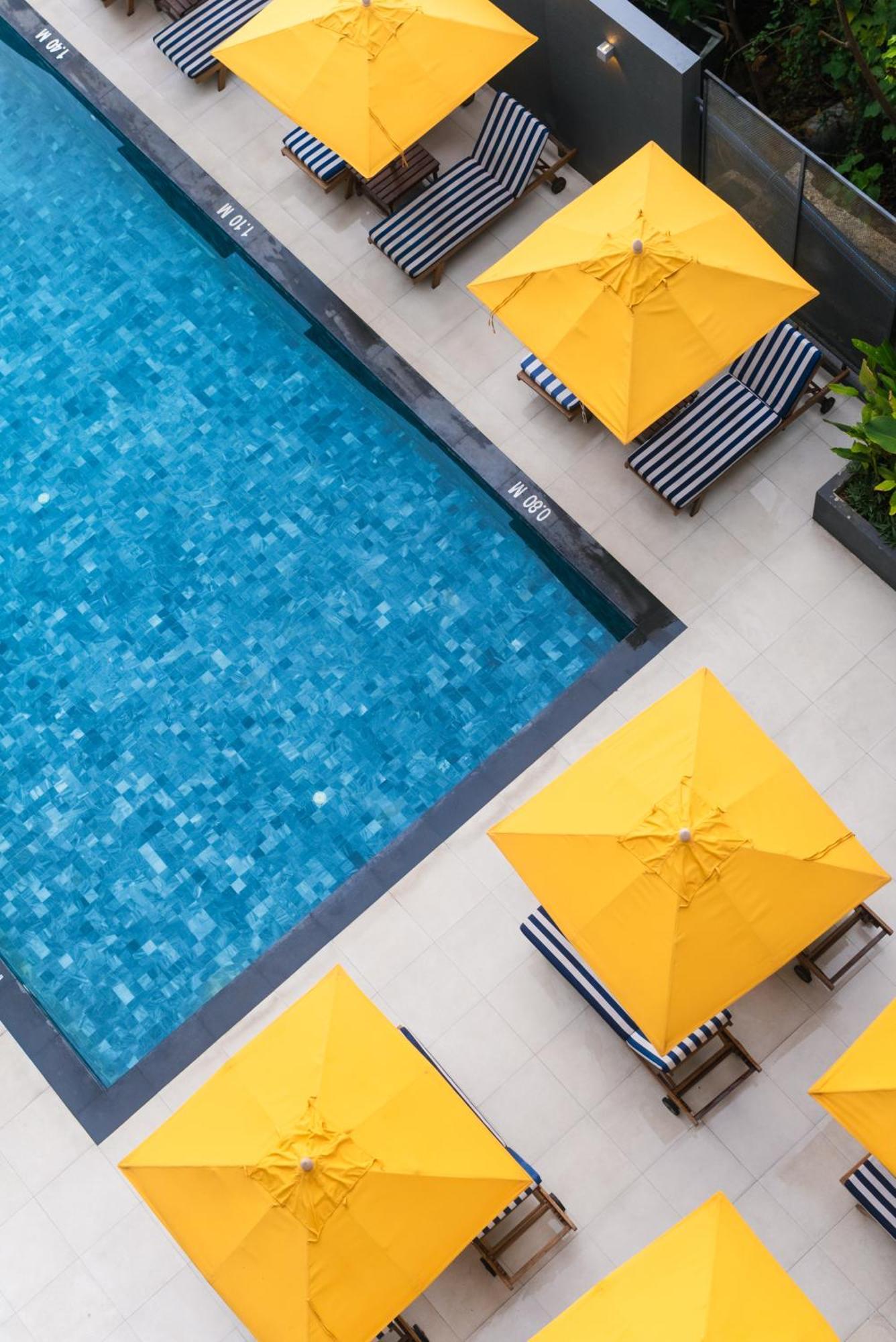 Hotel Ikon Phuket - Sha Extra Plus Karon Exterior foto